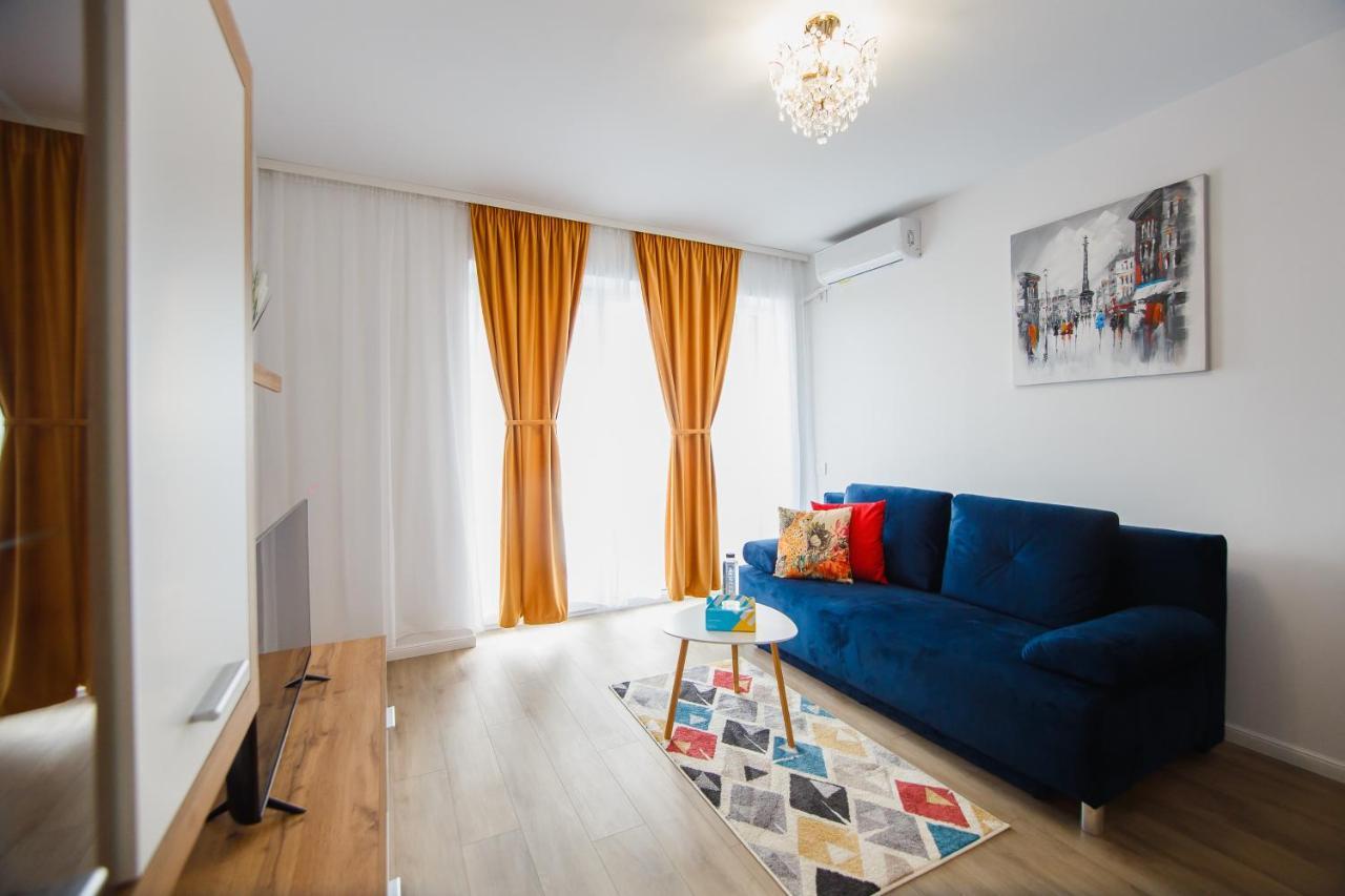 Trio Orange Apartment Oradea Exterior photo